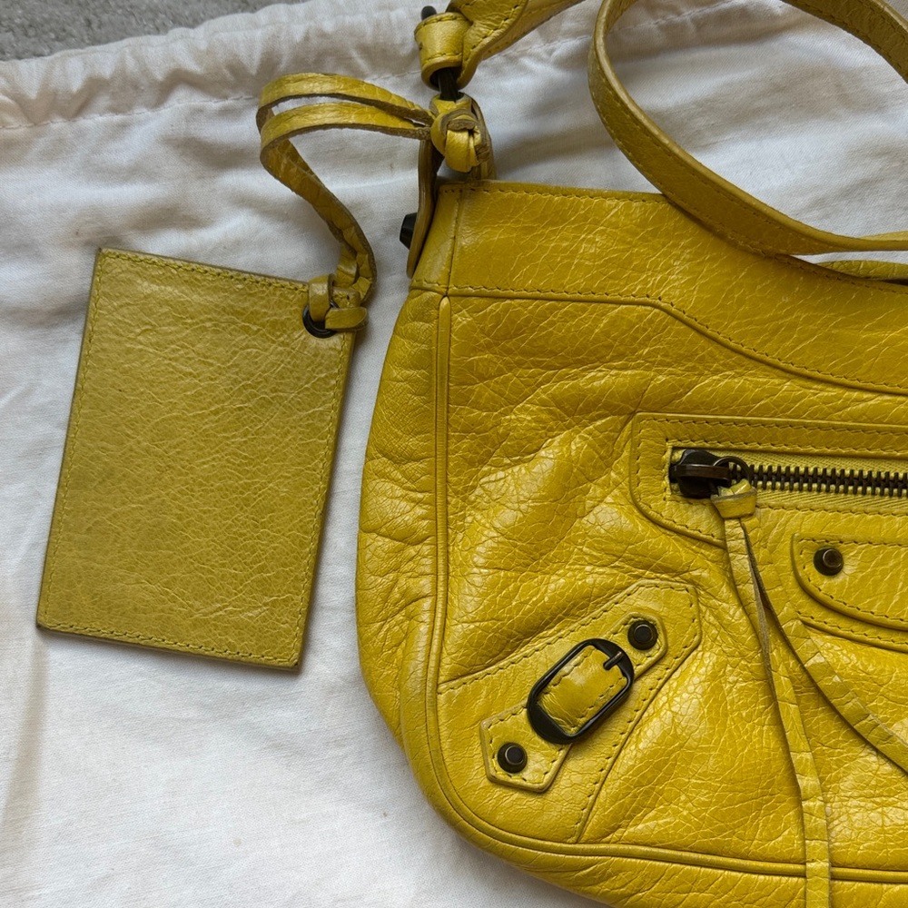 Balenciaga Mustard Yellow Shoulder Bag - Picture 3 of 11